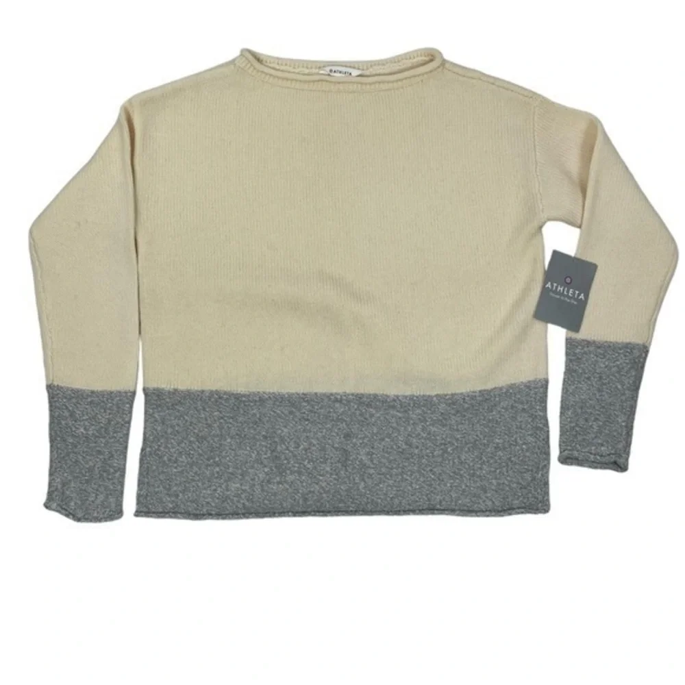 Athleta Brindle Borderdove Women Sweater NWT - Small | Cream Gray